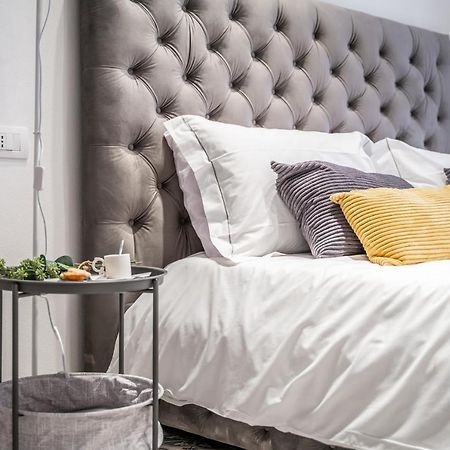 Emilia Suite Palace Модена Екстериор снимка