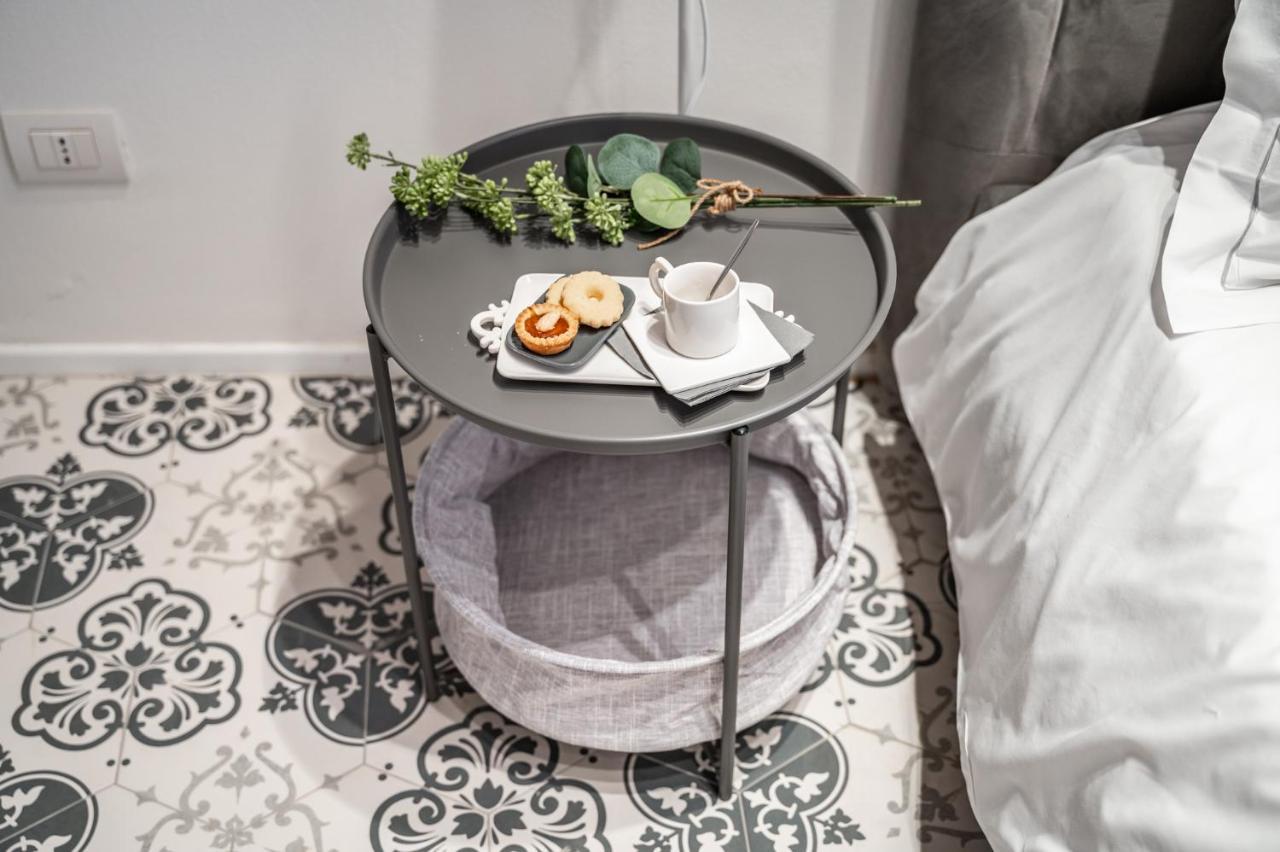 Emilia Suite Palace Модена Екстериор снимка