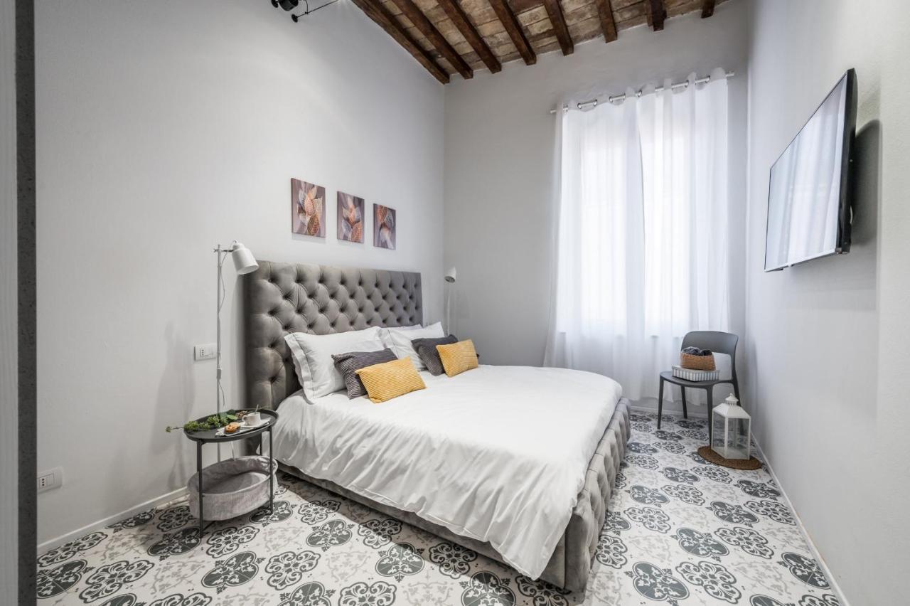 Emilia Suite Palace Модена Екстериор снимка