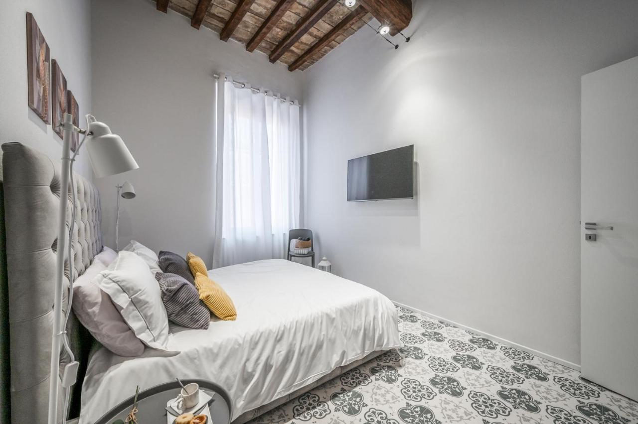 Emilia Suite Palace Модена Екстериор снимка