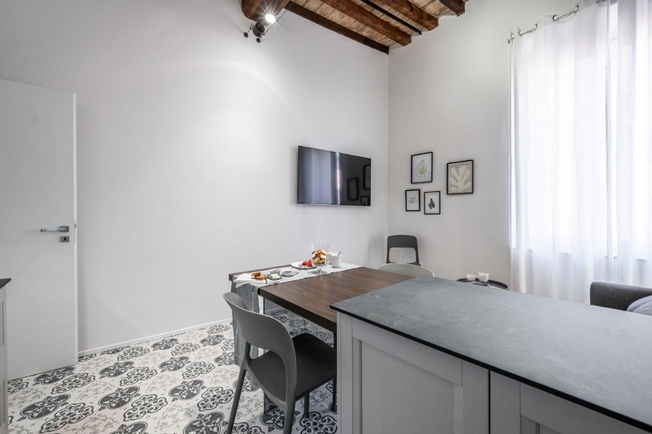 Emilia Suite Palace Модена Екстериор снимка